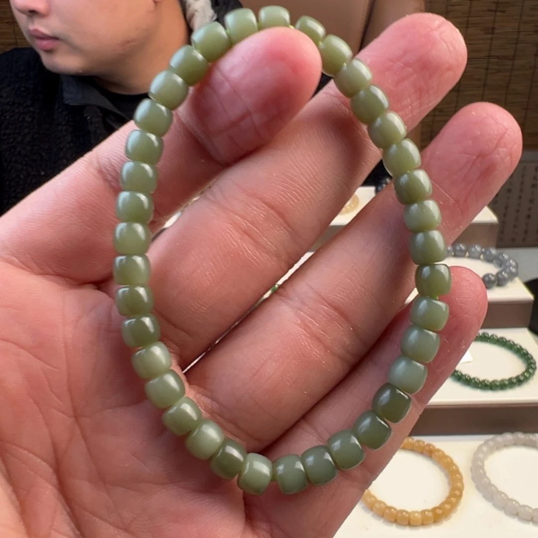 和田玉未镶嵌手链