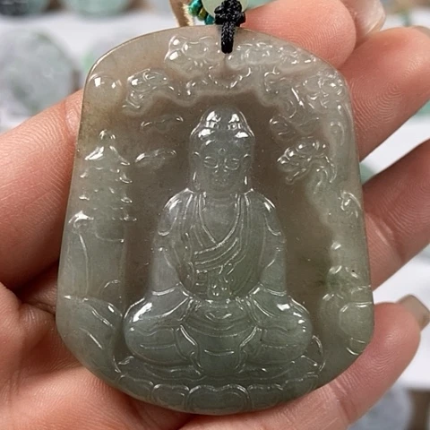 翡翠颈饰未镶嵌大日如来福利