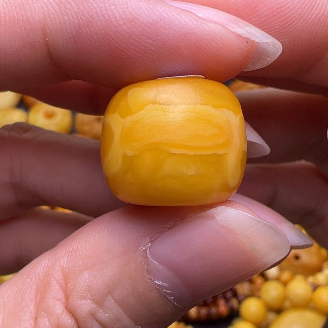 琥珀未镶嵌珠宝奇石17.9