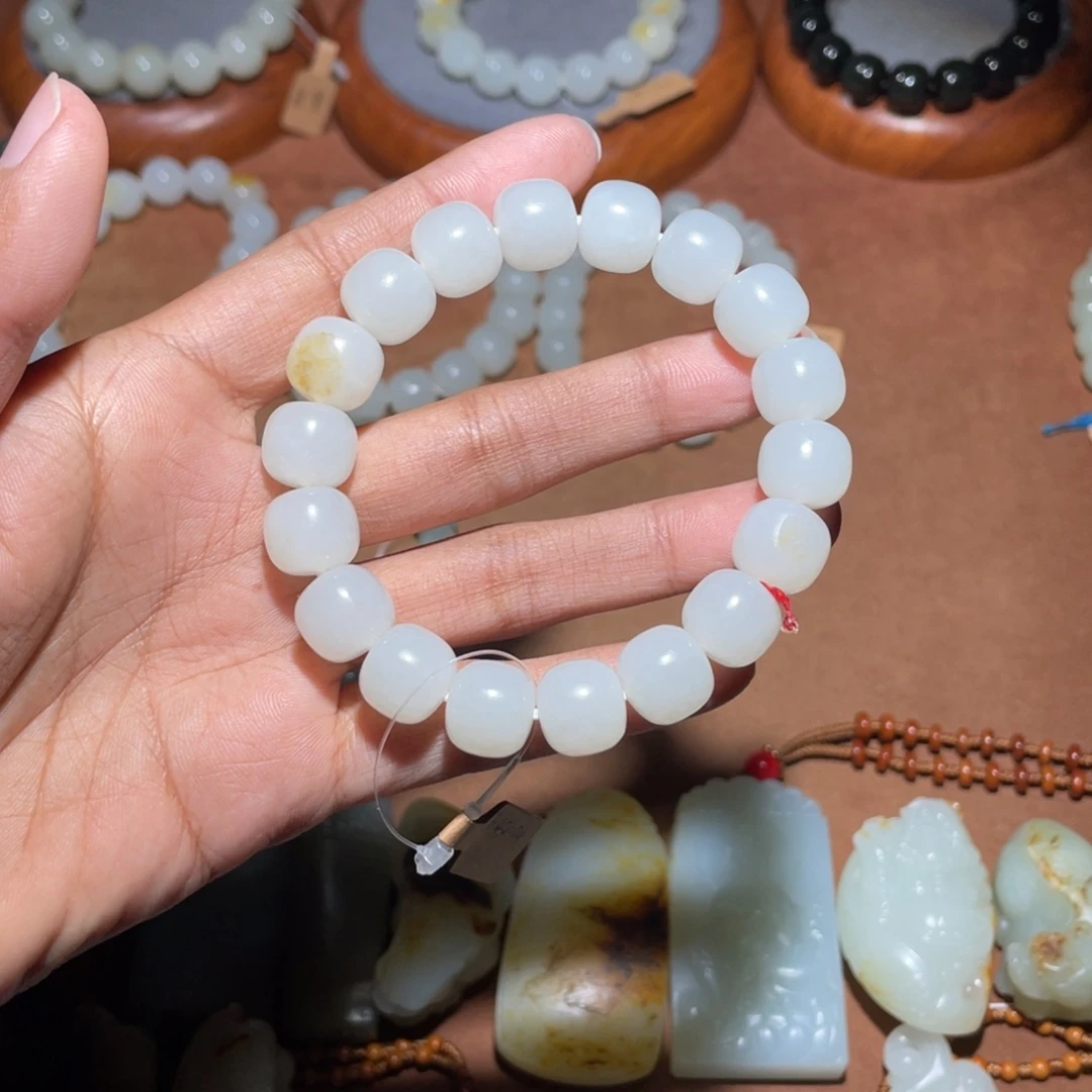 和田玉未镶嵌手链