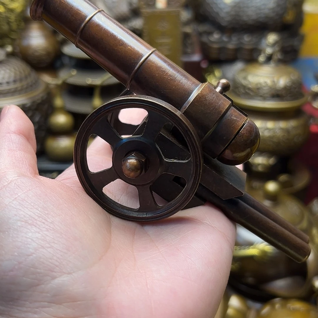 精美铜器点击下单