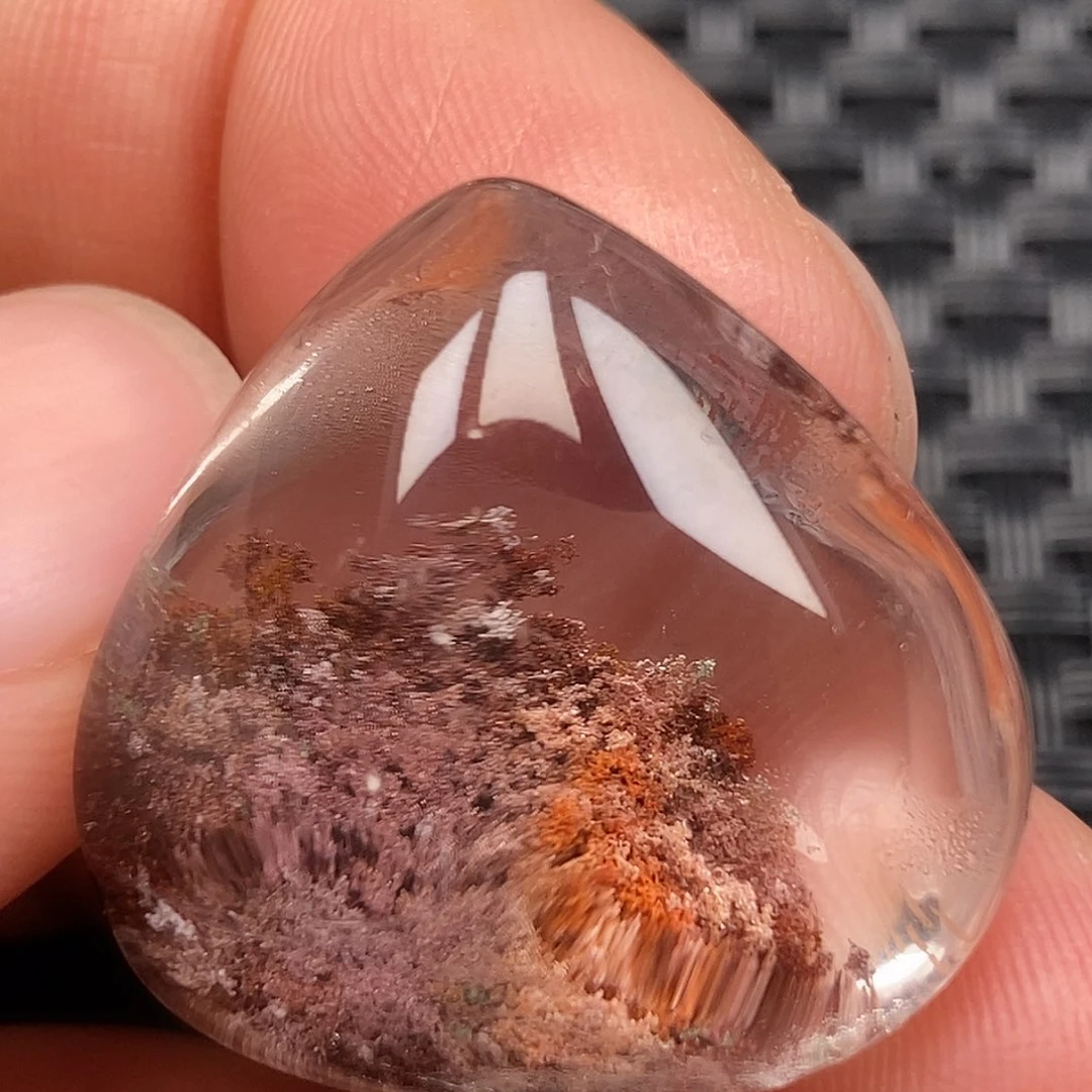 未镶嵌颈饰水晶水***界