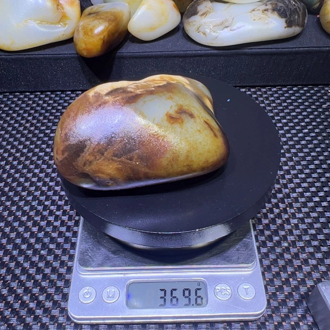 和田玉（子料）未镶嵌吊坠(不含链)369克