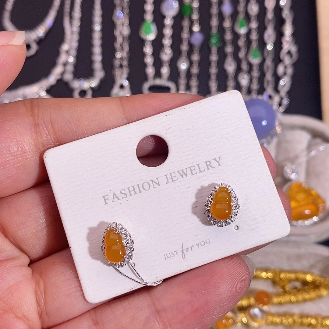 翡翠18K金镶嵌耳饰