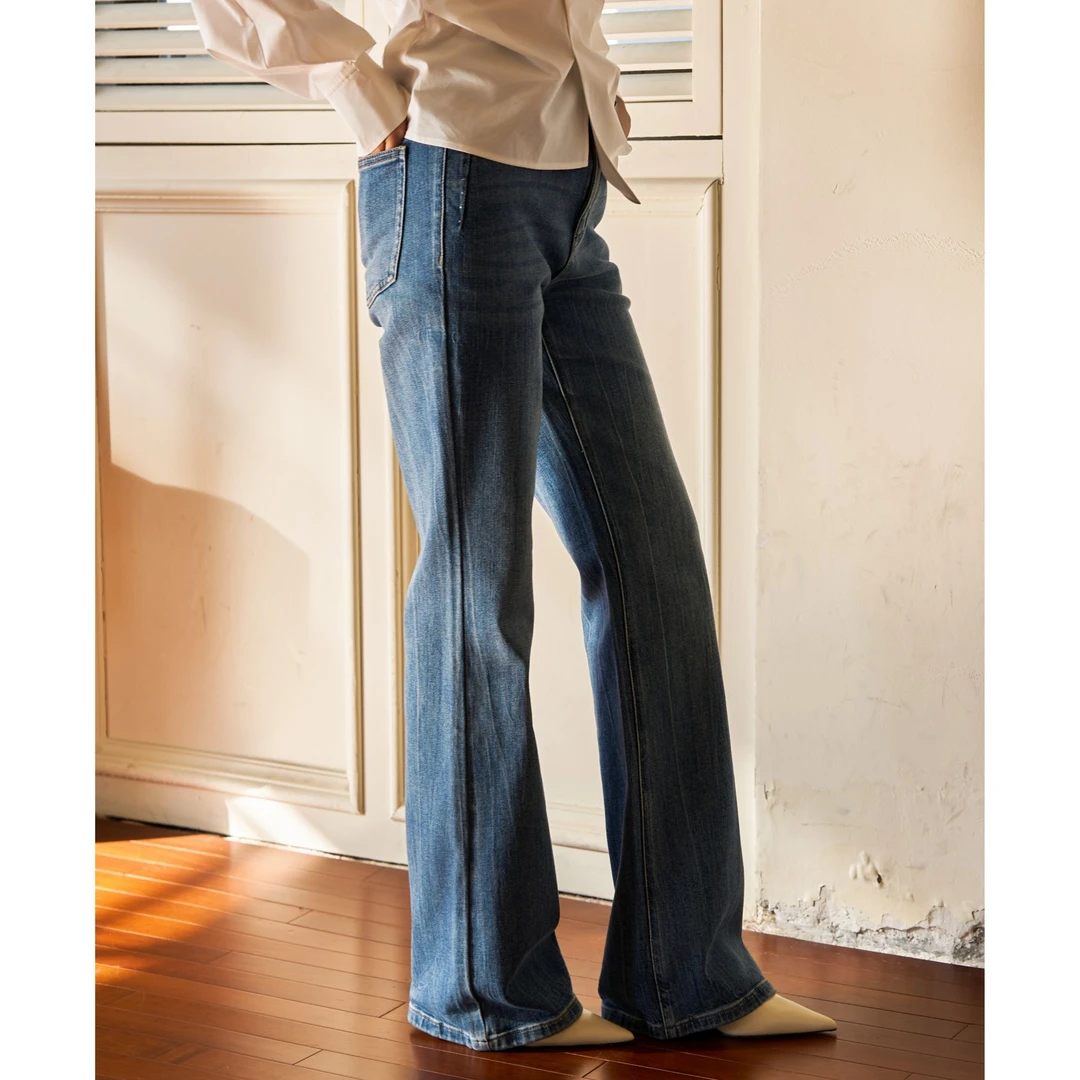 【专柜款牛仔裤】25年春季新款百搭休闲高腰微喇牛仔裤8889