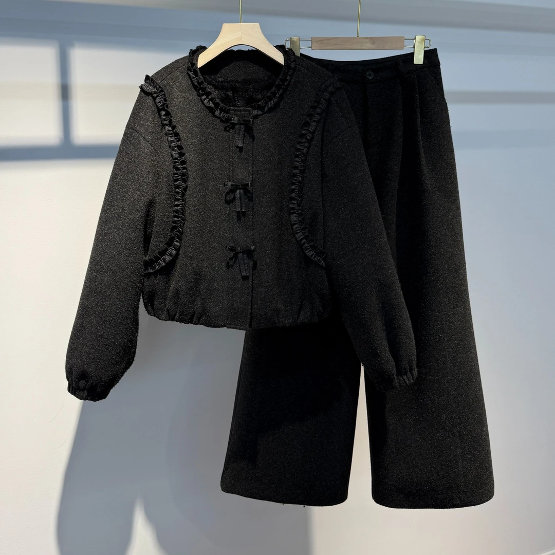 【达人专属】2025冬季新款慵懒风蝴蝶结气质韩版长款时尚毛呢套装