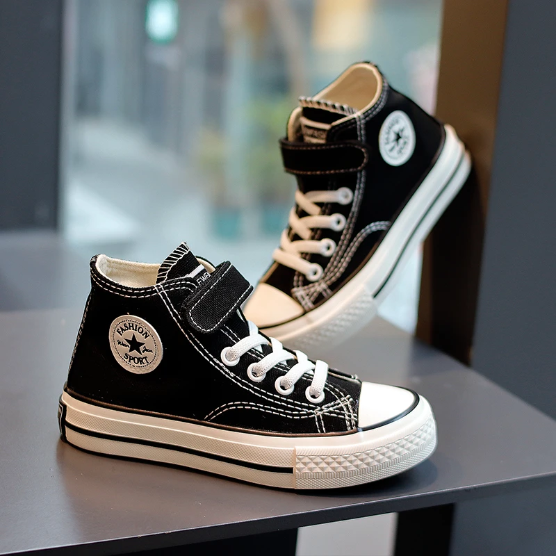 儿童帆布鞋魔术贴童鞋韩版2025春男童街舞板鞋运动单鞋女童小白鞋