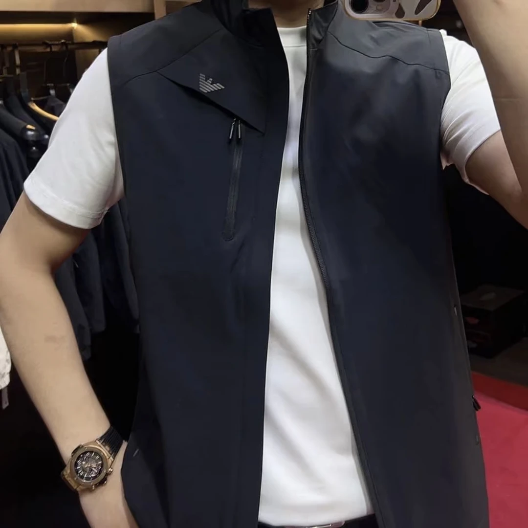 秋冬新款2025男士户外休闲时尚必备百搭立领马甲外套25271