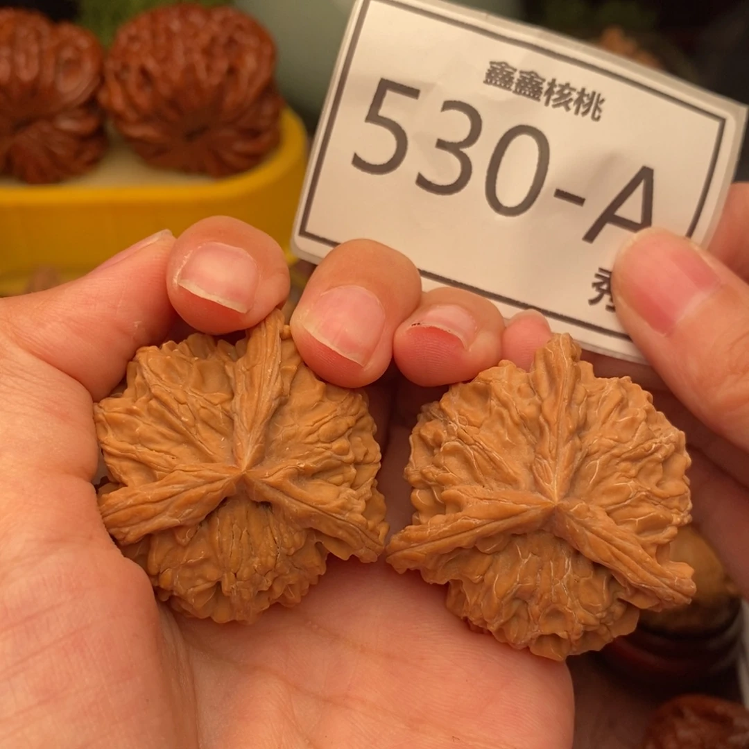 把件文玩核桃盘山奔40，