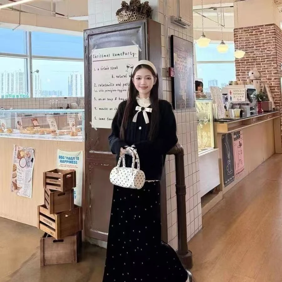 韩版秋冬复古学院风减龄针织考试叠穿波点长袖打底丝绒半身裙套装