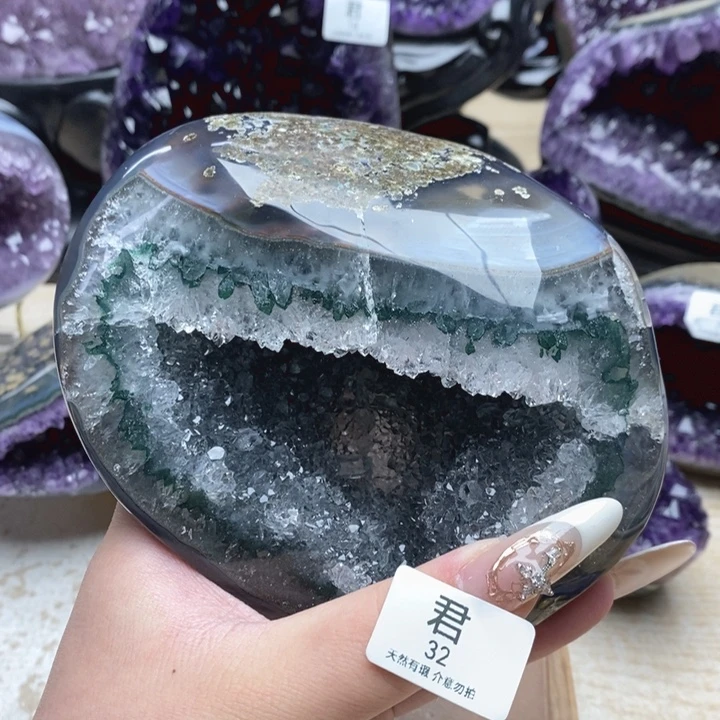 珠宝半成品未镶嵌紫晶