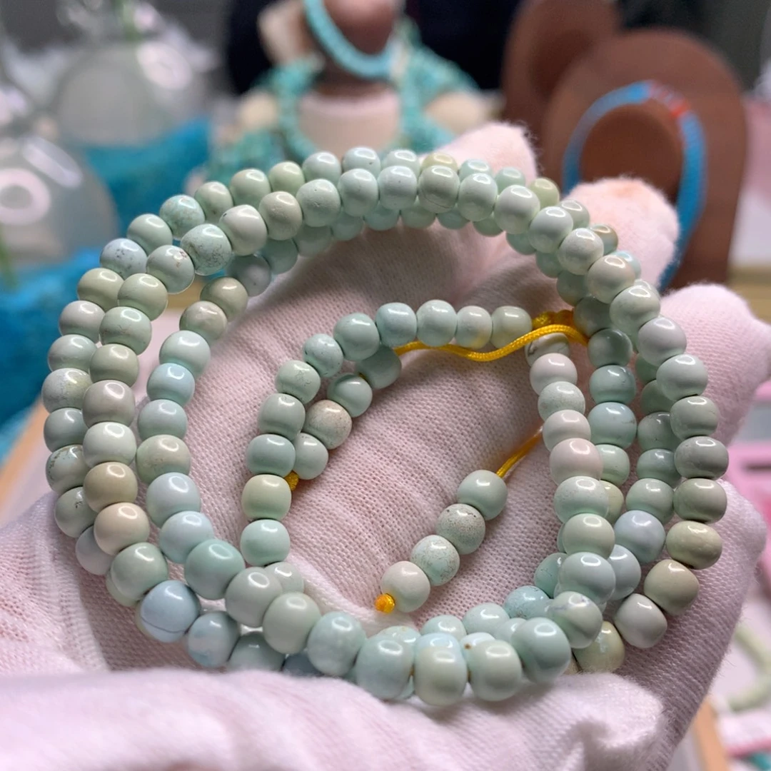 绿松石未镶嵌饰品