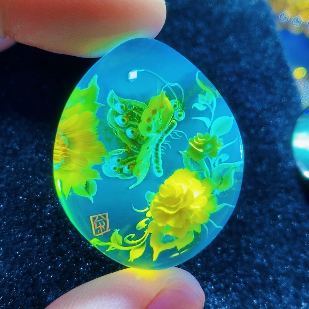 【闪购商品】未镶嵌吊坠(不含链)金珀