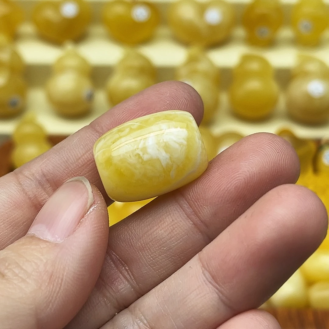 蜜蜡未镶嵌裸石天然