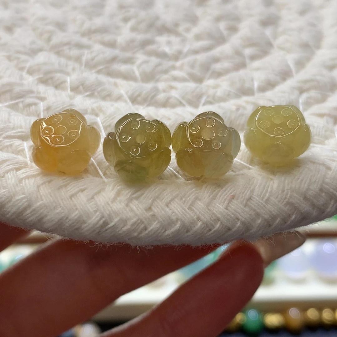 定制翡翠未镶嵌 毛货抛光定制 特色莲花珠 单颗价 发其一