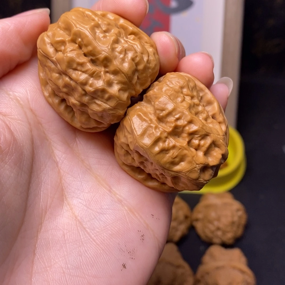 雄***厨文玩核桃吊坠蛤蟆38