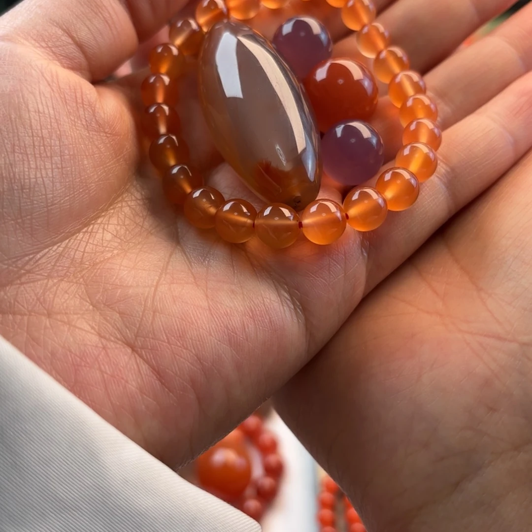 南红玛瑙珠宝半成品未镶嵌洪*斋