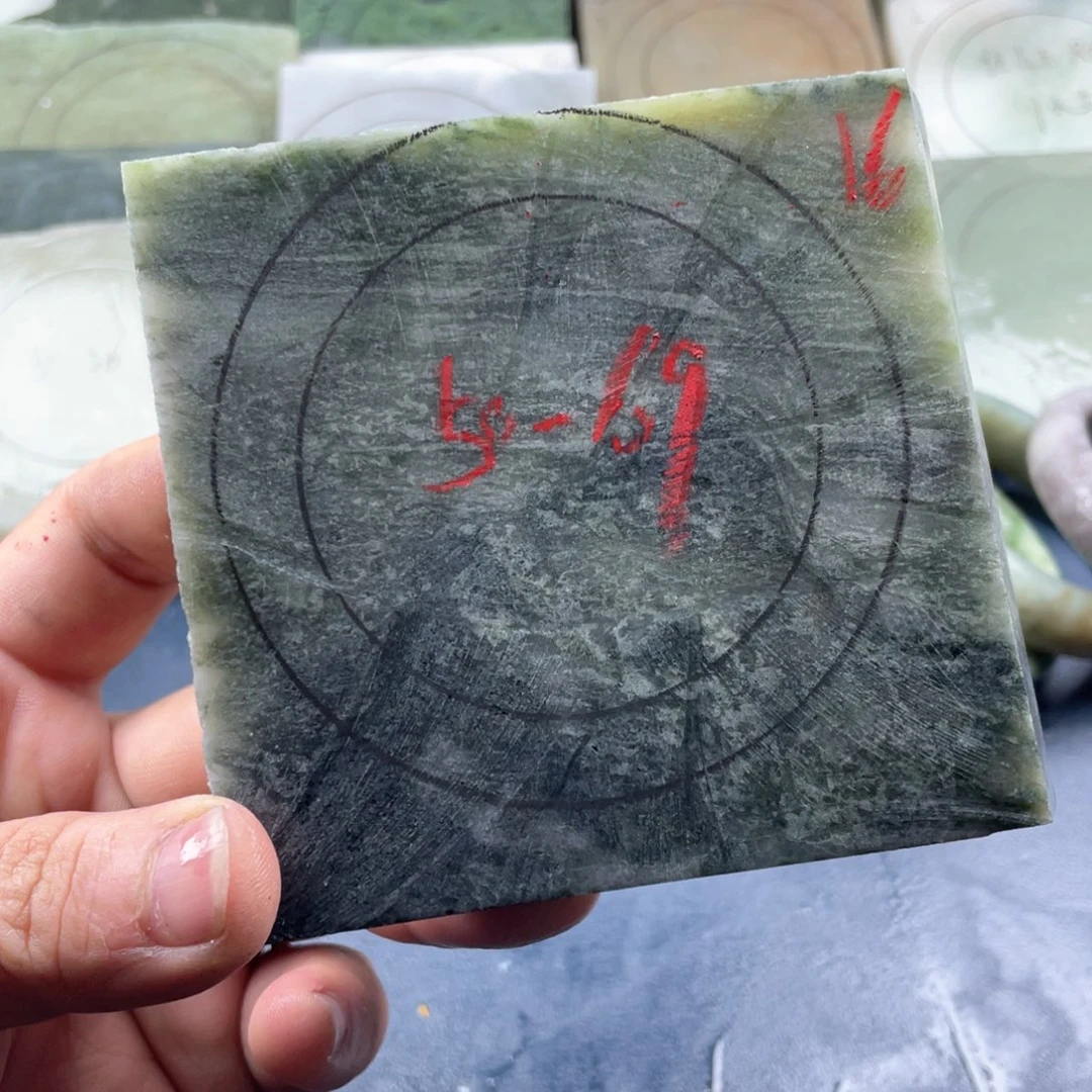 独山玉定制手镯未镶嵌