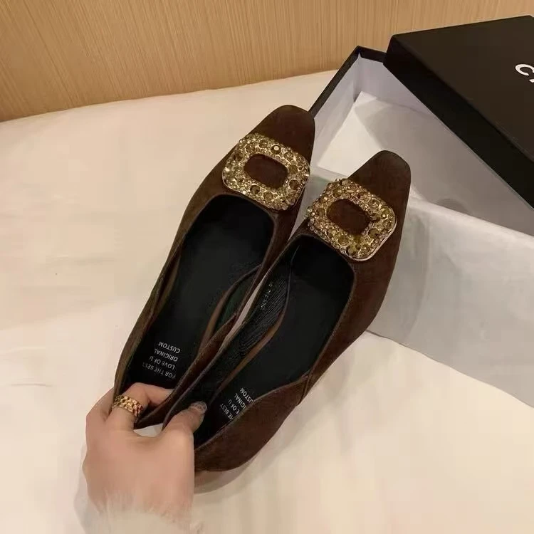 浅口平底女士单鞋复古真皮水钻方扣磨砂羊皮时尚女鞋M169