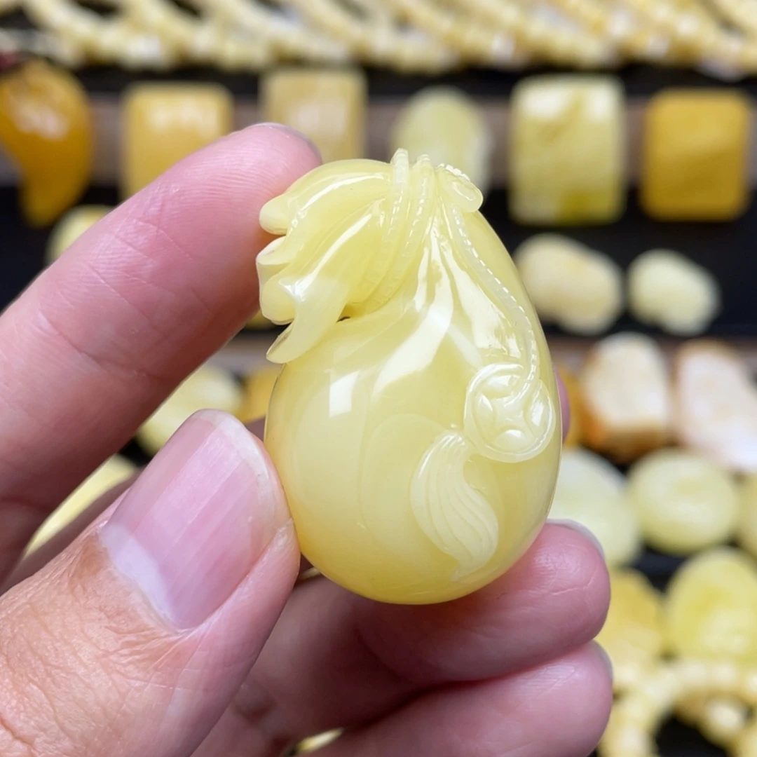 琥珀未镶嵌裸石琥珀蜜蜡