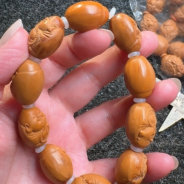 橄榄核吊坠橄榄一心向佛