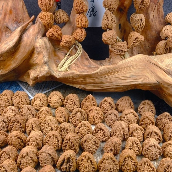 文玩核桃吊坠海****保南疆