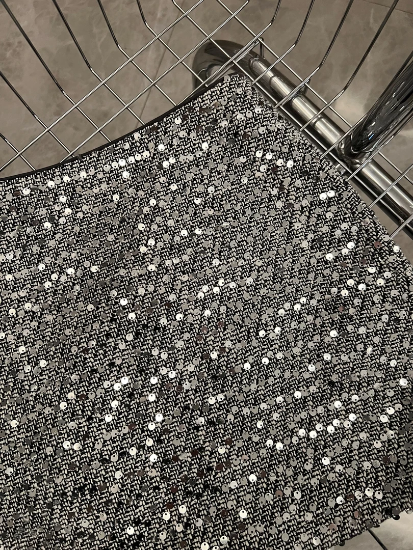 Liaman -【冷萃冰岛】韩版简约亮片气质显瘦百搭A字包臀高腰半身裙