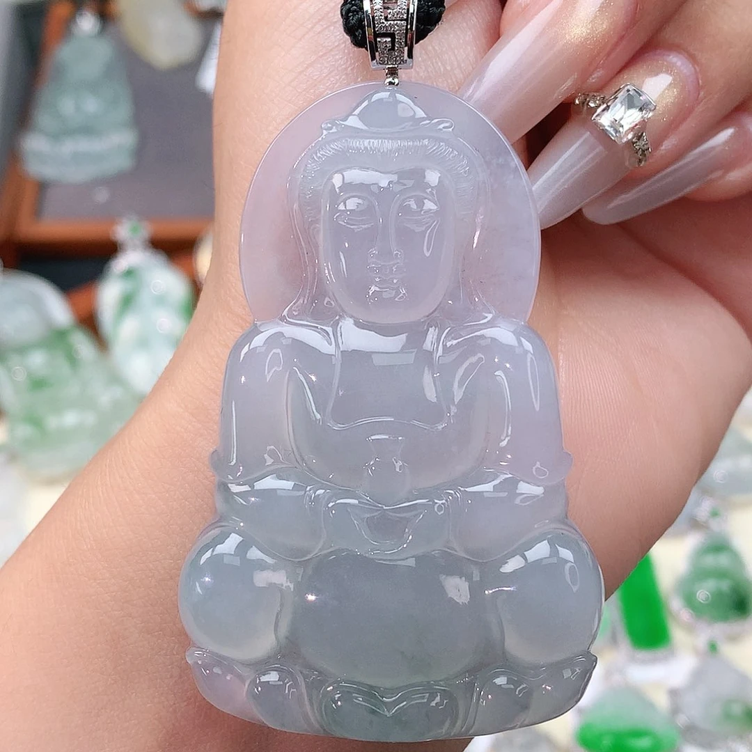 颈饰18K金镶嵌翡翠观音