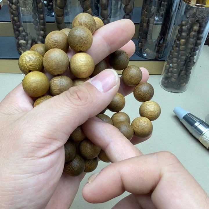 沉香碎屑沉香越南芽庄野生白奇1.6