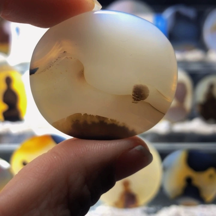 合金玛瑙/玉髓珠宝奇石85