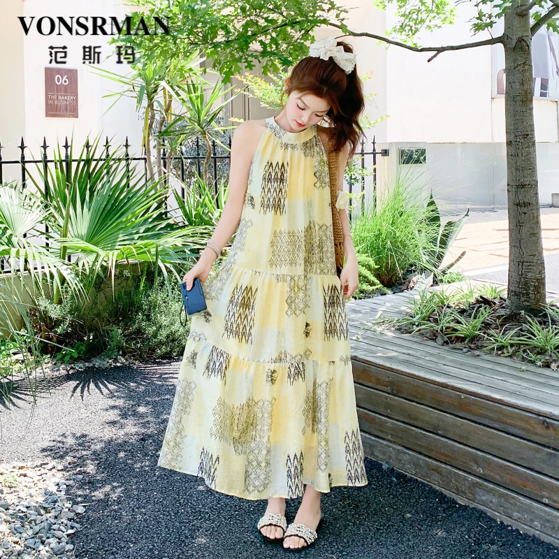 法式印花无袖挂脖连衣裙女夏季2025新款度假风气质减龄宽松长裙潮