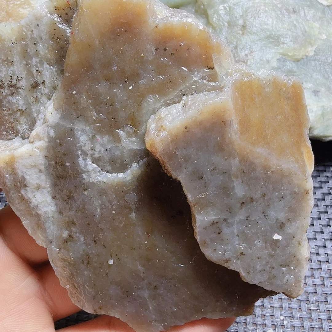 和田玉（糖玉）未镶嵌珠宝半成品