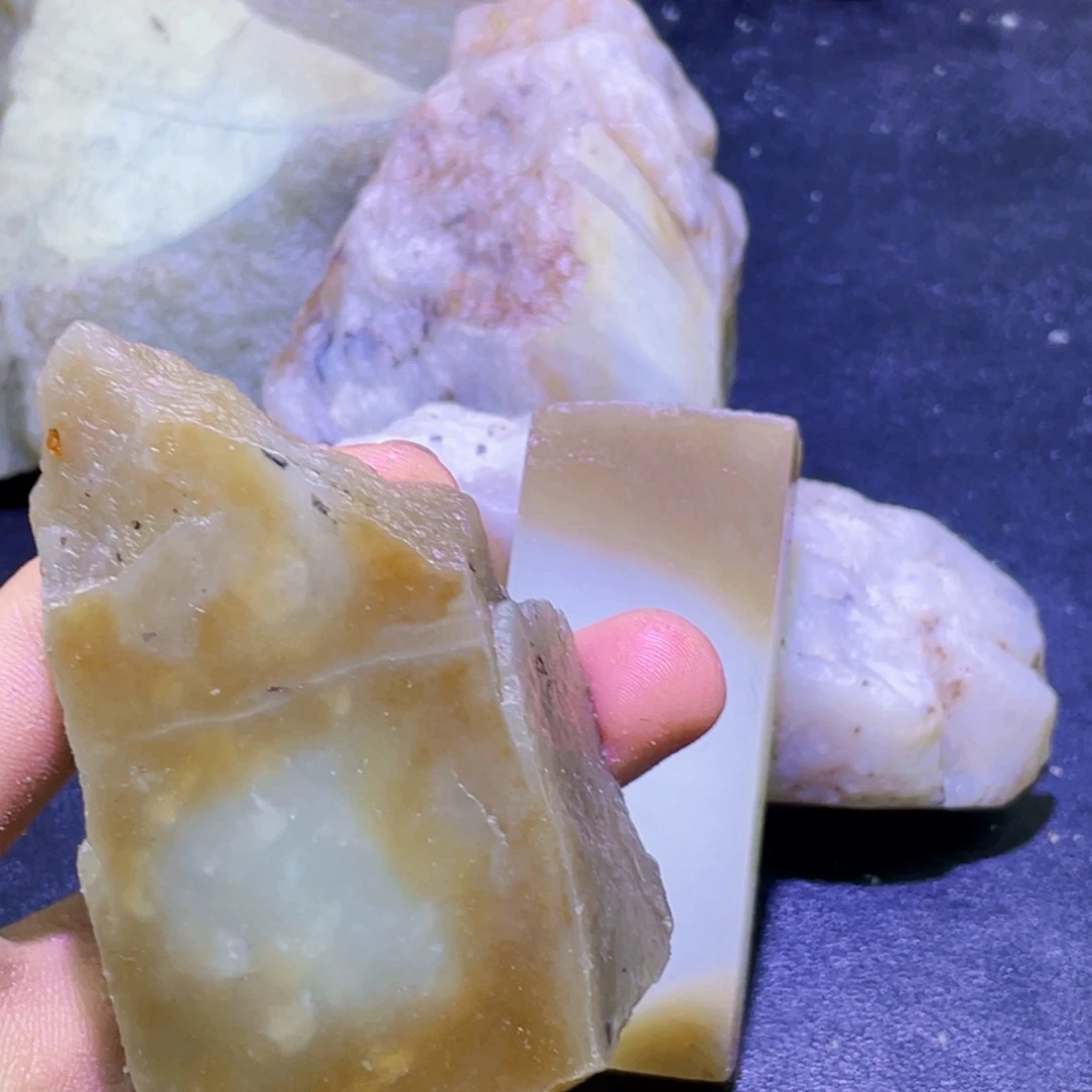 未镶嵌和田玉珠宝半成品