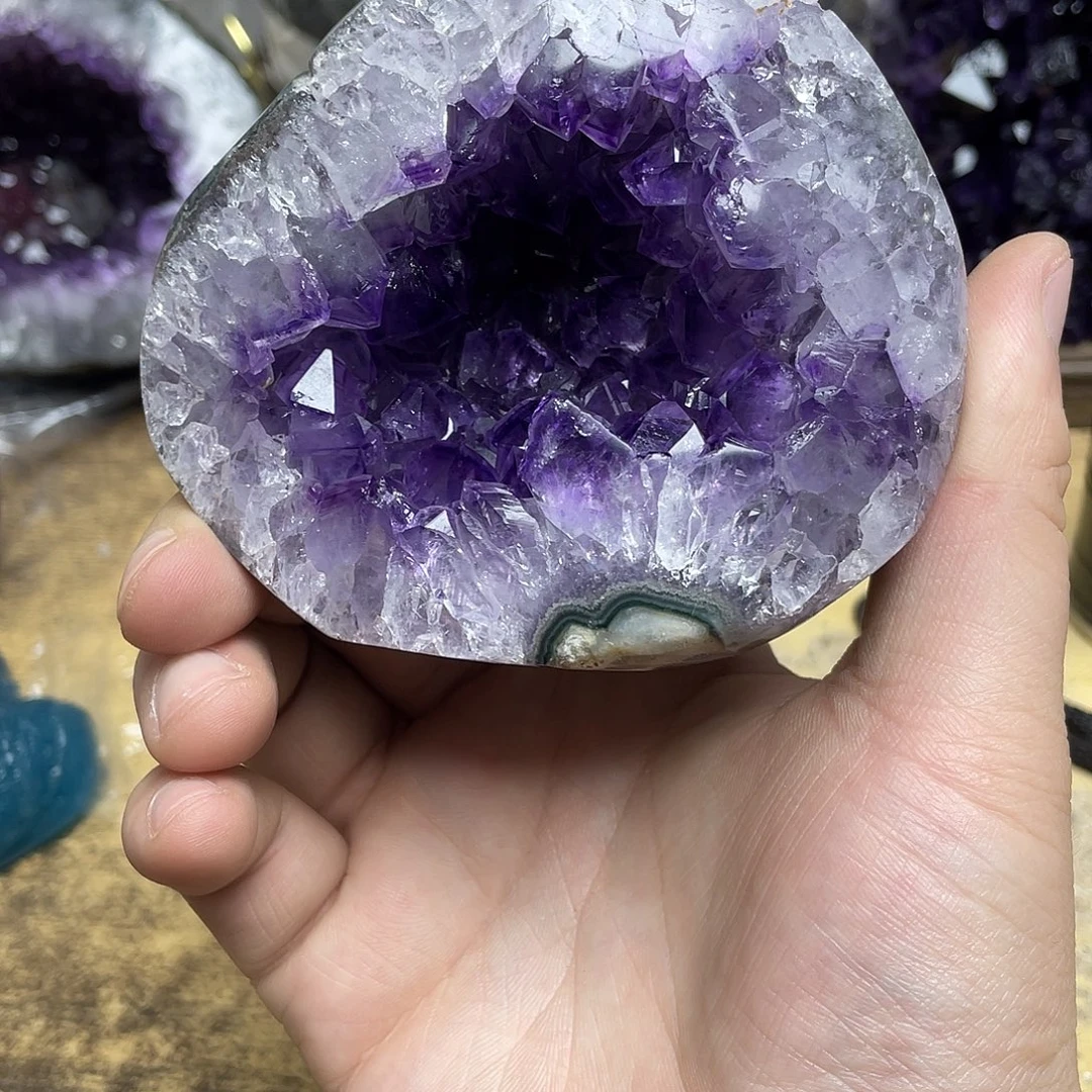 紫晶大型摆件（非配饰）未镶嵌