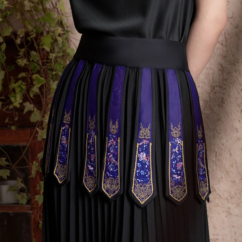 生活在左复古绣花腰带改良马面裙传统小众春夏新品绑带腰封女