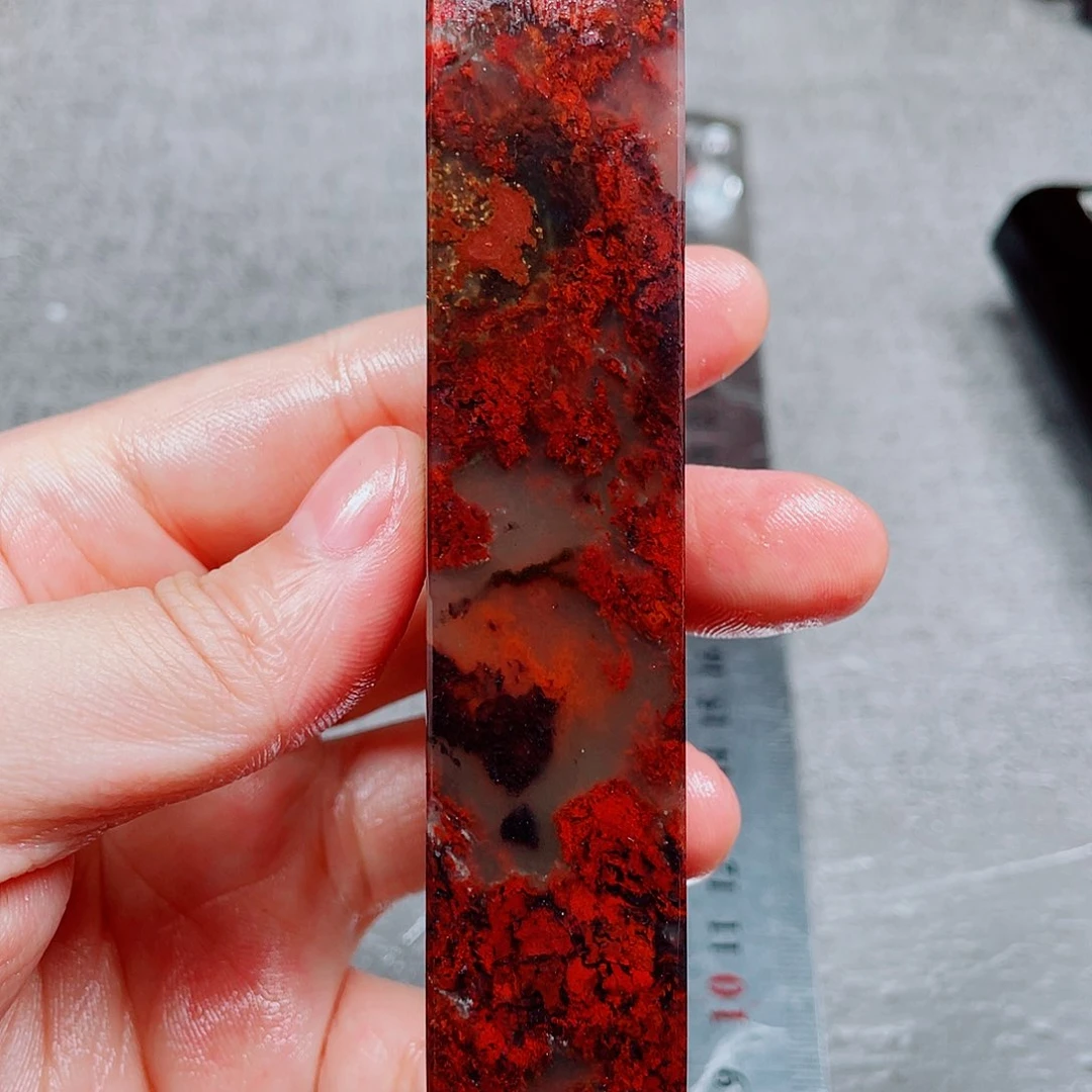 玉桂林鸡血玉素章2.0左右乾坤料艳血姓名章