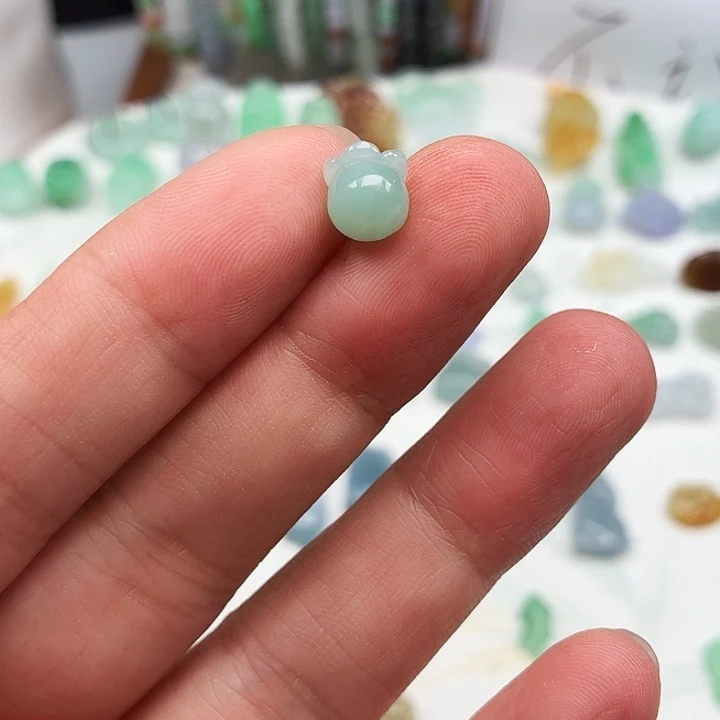 ℡***糊翡翠未镶嵌吊坠(不含链)绿柿子