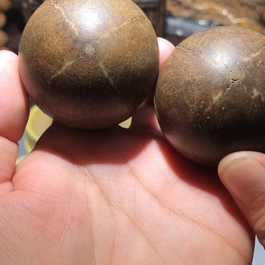 橄榄核把件四瓣无相金刚打磨手球