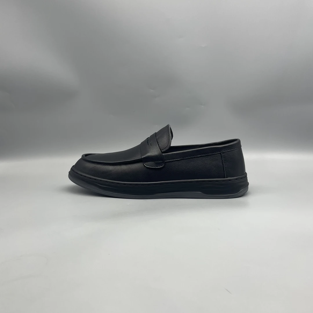 男鞋休闲皮鞋Y1-6113（5号）