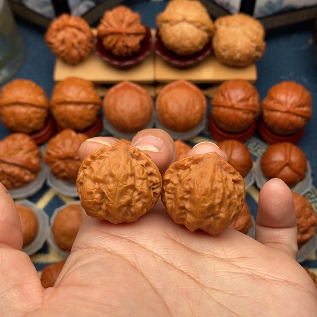 西***凉文玩核桃把件小桃心