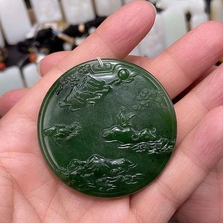 颈饰未镶嵌和田玉