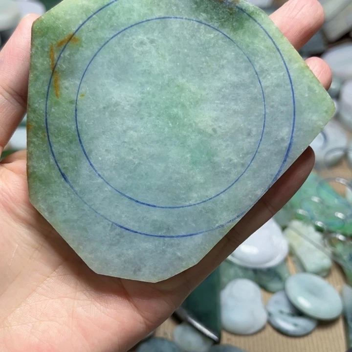 定制翡翠未镶嵌A货