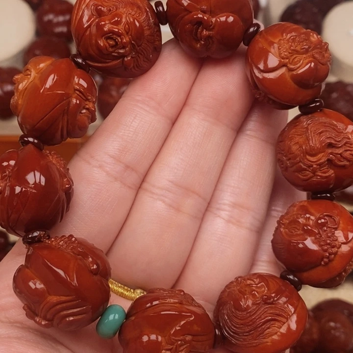 孤***战橄榄核吊坠十八罗汉