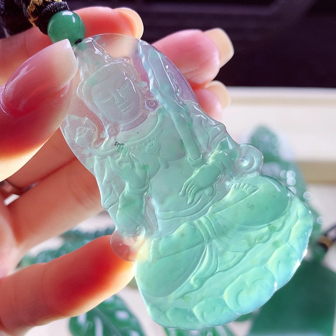 颈饰未镶嵌翡翠天然