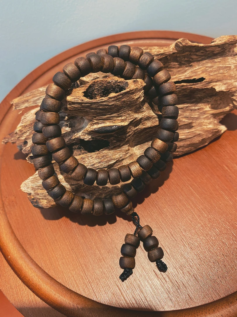 沉香【乌身圆叶】0.8桶珠双圈沉香奇楠【全沉水】（多样性发一）