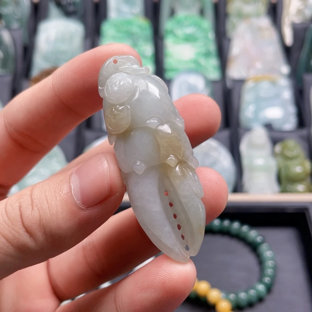 颈饰未镶嵌翡翠翡翠