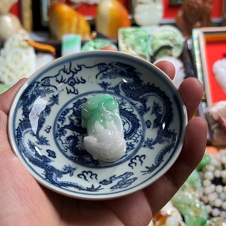 艳***玲精美绝伦青花双龙盘