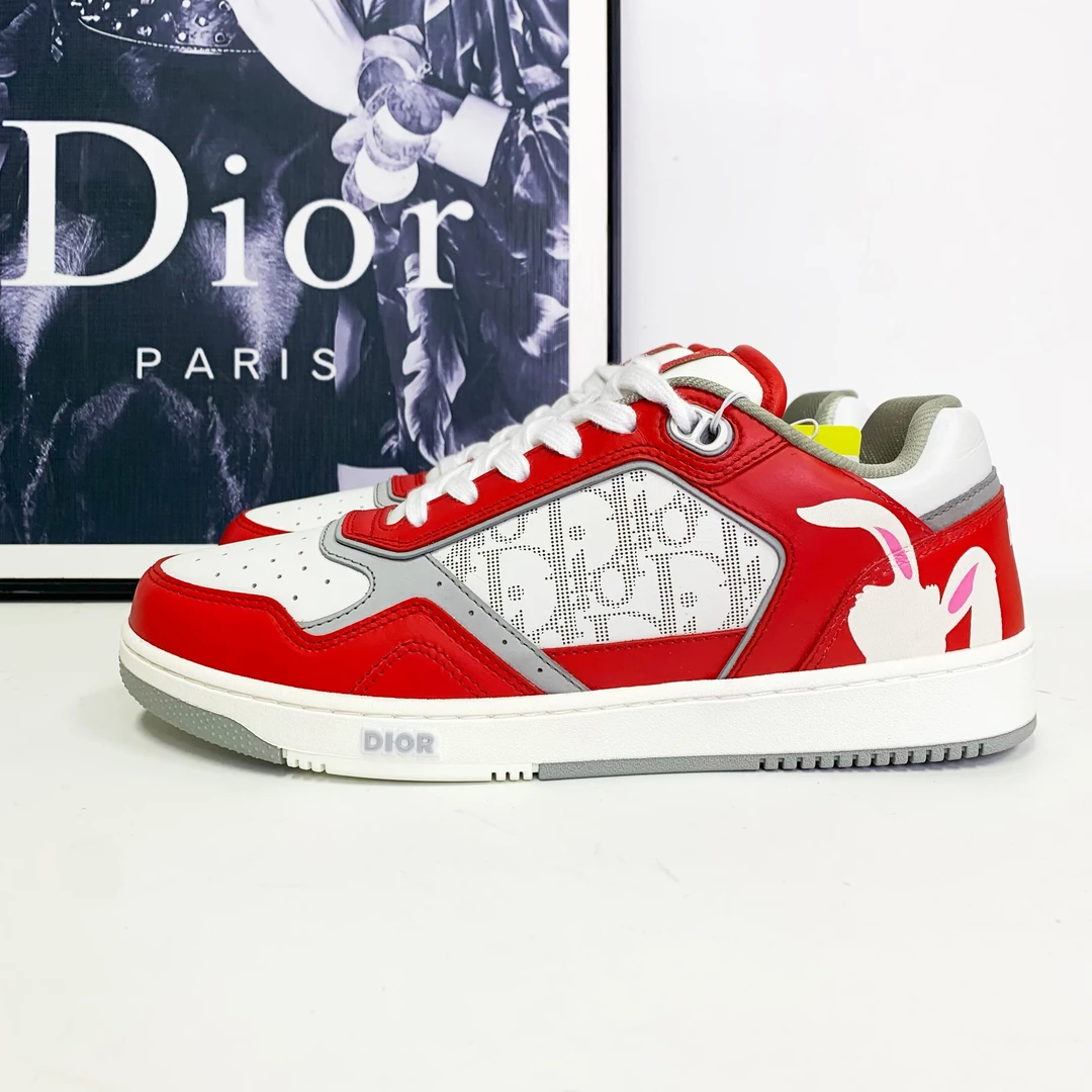全新未使用 DIOR/迪奥 迪奥B27系列红白色皮面兔年限定板鞋潮流