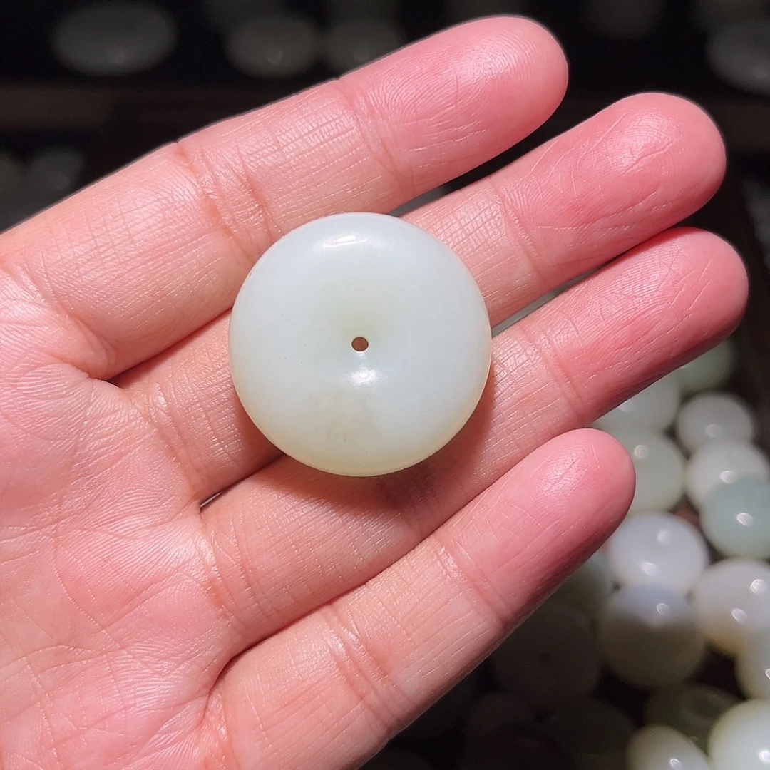 一***半和田玉未镶嵌颈饰和田玉瑕疵福利品