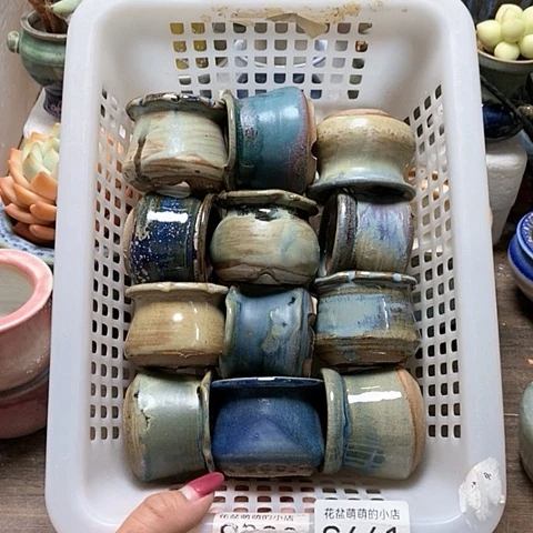 紫砂花盆661微瑕品口径3到4左右